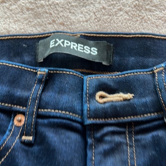 Express ankle high rise legging jeans. Dark wash. Size 4R. NWT. - Picture 5 of 5